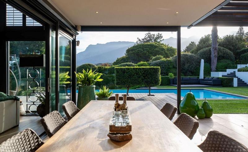 5 Bedroom Property for Sale in Bishopscourt Western Cape